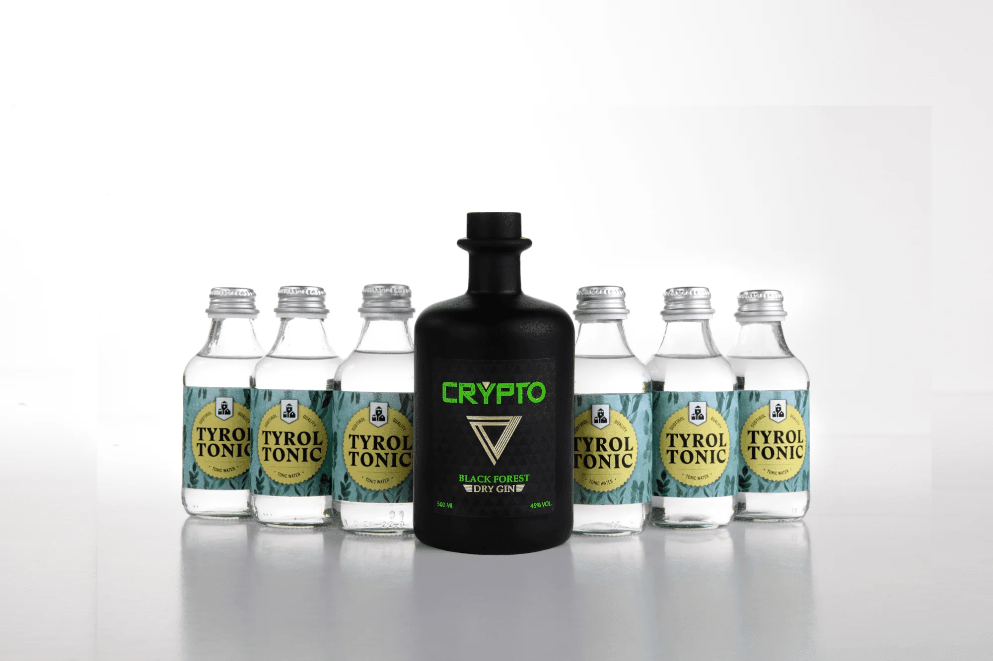 CRYPTO – Gin im Set mit 6 Flaschen Tyrol-Tonic Water Classic